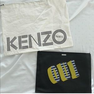 Kenzo Oui flat pouch